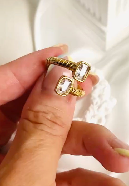 Anillo Rhea