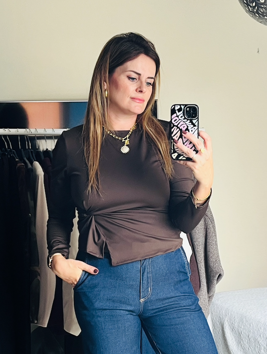 Top frunce elástico marrón